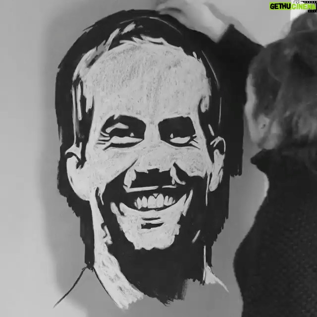 Paul Walker Instagram - We love this larger scaled portrait of #PaulWalker, and it’s always fun to see the work that goes behind the creation! @valentinaivezaj_, you’re a wizard with charcoal! 👏 #FanArtFriday #TeamPW