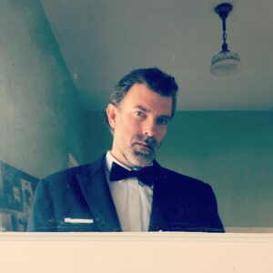 Paul Walling Instagram - You rang, Madam?
.
.
.
.
#onset #onlocation #everydayatworkisagoodday
