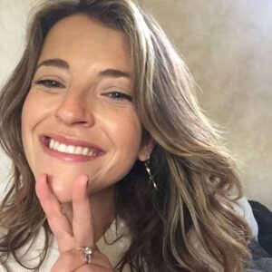 Paula Brancati Instagram - a very happy wrap to our cast & crew who are seriously wonderful. ✨✨ many of the pics i have are spoilery so here are a couple without tears, little to no blood, and smiles which is all pretty off brand for our show. big love & tnx to our fearless leaders @iancarpenter99 & @_adammacdonald and to @amartinon for making all my horror dreams come true. 🖤 we can’t wait to share s4 with you!!!!