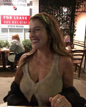 Paula Brancati Instagram - Just happy to be here guys! (and Steve’s got an office for lease if you’re down) 

📸 @tessamossey 🫶🏼