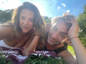 Paula Brancati Instagram - Just two kids from Pachino fresh from the motherland 🍅🍅🍅