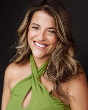 Paula Brancati Instagram - hello this is me photographed in the only top that matters to me and it’s chomping at the bit for spring to hit so i can take her out for a spin again!! 

📸 by @jaclynvoglphotography 💚
MU by @facesbytoru 
hair styled by @rae_galutira 
highlights by @giadahhaircolour @chromahair.shop