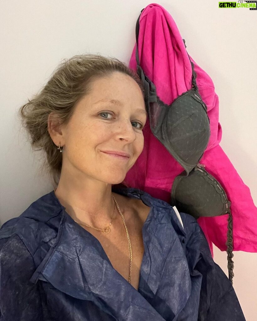 Paula Lobo Antunes Instagram - Pink October 🩷 Eu fiz o meu rastreio do cancro da mama, mais alguém? #nofilter #justbreastcancerawareness