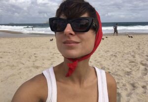 Paula Luchsinger Instagram - 💚🐍🌴🦜🌿🐉Brasil con las mininas🐉🌿🦜🌴🐍💚