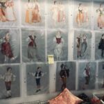 Pauline Clément Instagram - 💐 Cette semaine c’était la prem’s / cœur qui palpite et costumes moites de " Jean-Baptiste, Madeleine, Armande et les autres " Mise en scène Julie Deliquet. 🎭🕯 Alors voilà des petites photos de 🎞 @brigitteenguerand Comédie-Française