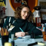 Pauline Clément Instagram - Dessine-moi des dessinateurs ! 👩‍🎨 🎨 @martindarondeau @bertrand_usclat @johanncuny . 📷 @benjaminsibioude &💄 @vincentbmuh