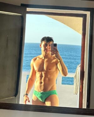 Pedro Figueira Instagram - En grindr / En la vida real