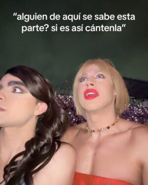 Pedro Figueira Instagram - La mejooor noche de mi vida 💖💖💖 #laurabozzo #charlottelascurain #erastour 

Desde los 14 años esperando ver a Taylor Swift, pensando que por qué filtré mis entradas no íbamos a pasar y lo logramos y cantamos agosto en agosto 🤍 👗 @amarabyy