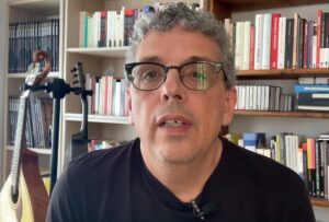 Pedro Guerra Instagram - RESUMEN DE NOTICIAS
Este es un vídeo un poco largo. No quería dejar de resumir el último mes, ahora que les voy a ir contando todo lo que se viene, que no es poco.

PARCEIROS Ya estamos aquí