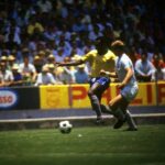 Pelé Instagram – Hoje um grande amigo do Rei, Sir Bobby Charlton, nos deixou. Agora, os dois cavaleiros da Coroa Britânica poderão jogar bola no céu.  A Pelé Foundation lamenta profundamente essa notícia e transmite seu pesar e carinho para sua esposa, Lady Norma, familiares e amigos.
.

Today a great friend of the King, Sir Bobby Charlton, left us. Now, the two knights of the British Crown will be able to play football in heaven. The Pelé Foundation deeply regrets this news and conveys its regret and affection to his wife Lady Norma, family and friends.