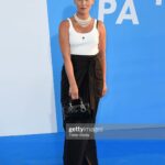Peri Baumeister Instagram - Here comes your ghost again But that’s not unusual It’s just that the moon is full And you happend to call Dressed by @dior and @maxilieml 💛 H/M @vivienmangin Danke @produzentenallianz für den schönen Abend.