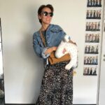 Peri Baumeister Instagram - Taken while rehearsing and shooting „Lenni“ in Sleeping Dog. I actually don’t have a typical approach to a role. Every character needs something different. I learned to trust myself that it will come to me. But I do believe in good preparations ! I love working with my coach @messutat and @janapolasek In the beginning we played ping - pong with our associations 🏓 To reveal all the layers. The resistance. The ambivalence. Spontaneously we did something like a family constellation via zoom. It was really surprising and worked out very well for me. In the end we put all the pieces together and created a deep and complex character, while staying close to the script. We also did some improvisation exercises with @maxriemelt and @taraafricahcorrigan with our Directors Stefan Lacant and @francismeletzky It is very helpful as well to do costume and make up fittings early on in the making of a film. The character then starts to develope and everything comes more and more together. Thanks to @tiedekenstudios @barbara_zschetzsche for doing this with me. And as you can see in the pictures my daughter is helping me a lot, too ❤️ Still in the Top 10 Global @netflixde