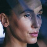 Peri Baumeister Instagram - She opens her eyes and started to see 🌘 • • • 📸 @nilsschwarz_ @sabrina.reuschl @grill_im_kuenstlerhaus @loewscommunications