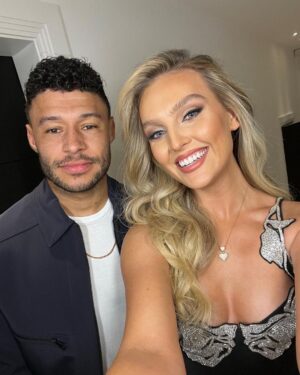 Perrie Instagram - I forgot what it feels like to dress up & dance till my feet hurt 🥹😍🖤