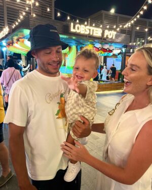 Perrie Instagram - Memories with my little family 🫶🏻