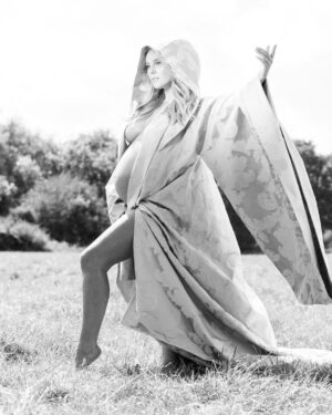 Perrie Instagram - I cooked a whole human in 2021