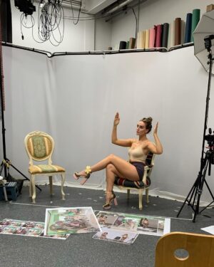Perrie Instagram - The Madame Tussaud’s process! This felt so surreal, as you can see I couldn’t stop smiling 😅 The team were AMAZING, and their attention to detail BLEW MY MIND! (This was pre covid just FYI) @madametussauds 💕