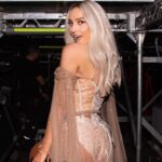Perrie Edwards Instagram - Backstage during quick changes but always making time for a photo op 📸