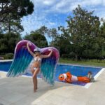 Perrie Edwards Instagram - Instagram vs reality with a toddler 🙄🫣☀️