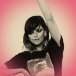 Petra Marklund Instagram - Cry for you 🖤 Producers Peter Kvint & Petra Marklund Violin @hannaekstroms Cello @anna.dager Piano @joellyssarides Gitarr @therealpeterkvint Petra Maklund Mix @therealpeterkvint Mastering @hoffestannow #cryforyou #acoustic #1/5🪐