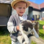 Petra Svoboda Instagram - Ted sice prsi, ale vikend jsme si teda uzili, dokonce i s kotatama, to bylo radosti!!😂😽 #cat #weekend #together South Bohemian Region