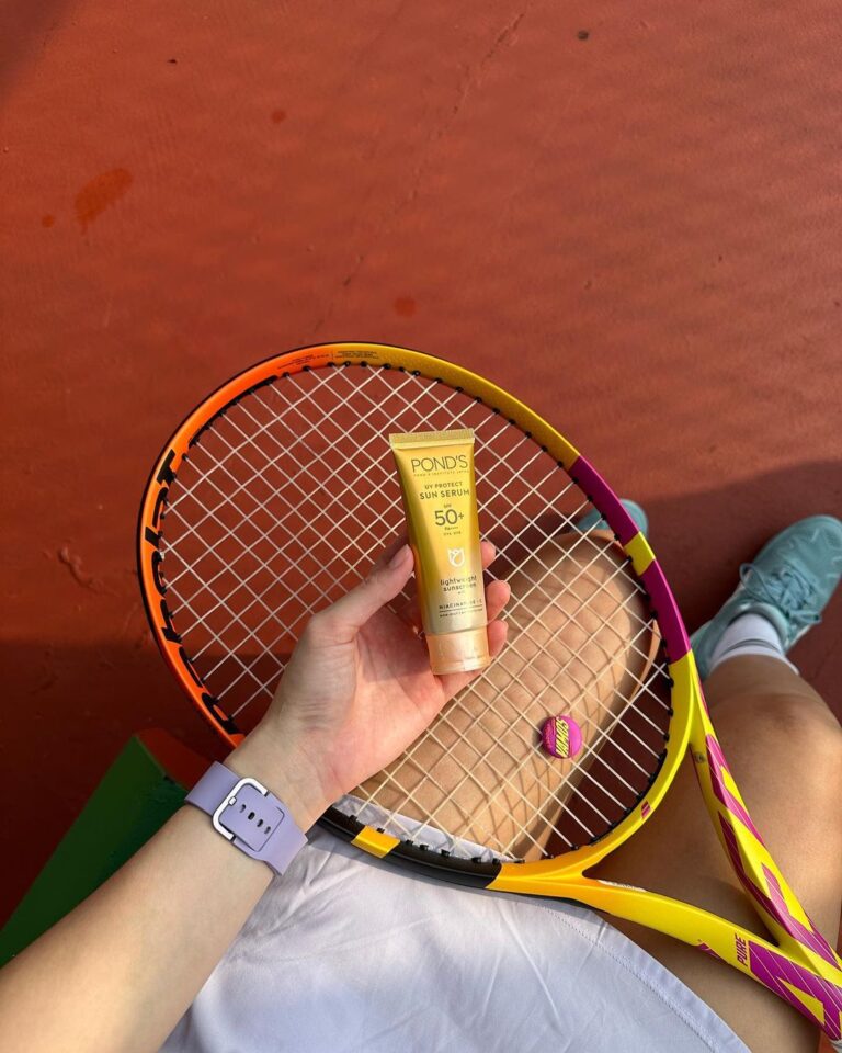 Pevita Pearce Instagram - Bangun tidur ku terus tennis 🥶