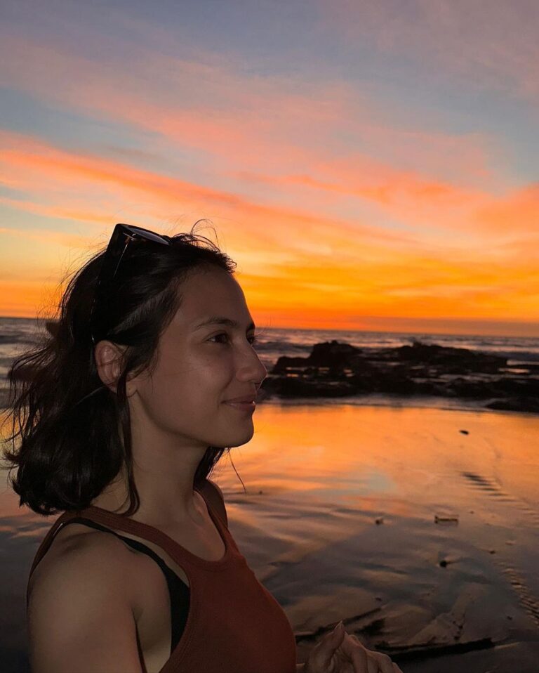 Pevita Pearce Instagram - Soulful sunsets 🌅🧡