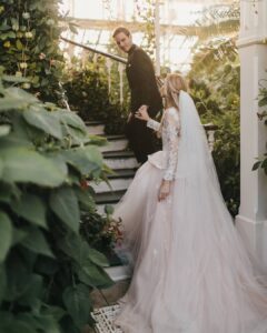 PewDiePie Instagram - We are married!!! I'm the happiest I can be ♥️ I'm so lucky to share my life with this amazing woman.