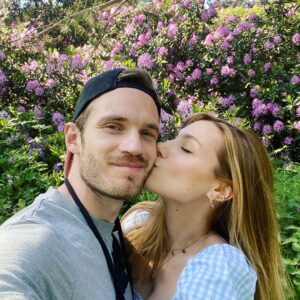 PewDiePie Instagram - Summer finally came and we went camping around UK again. This time with friends! 🏕️🌞