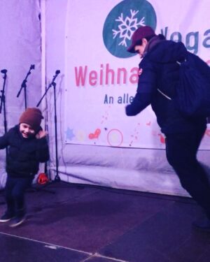 Philipp Christopher Instagram - The easiest way to catch him might be to just abruptly stop. Didn’t occur to me at the time. We ran about 200 circles. #veganchristmas #christmasmarket #itsthetimeoftheyear #happyholidays
