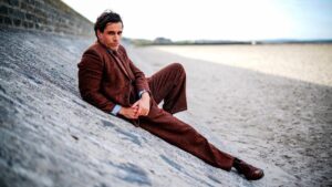 Philipp Christopher Instagram - Im back in my home city of Berlin for a few days and got super lucky with some lovely weather. This pic was taken by my now good friend and colleague @annaschumacher8 in #northernireland. 🙏🙏😘#nostalgia #sunshine #beach #filminglocation