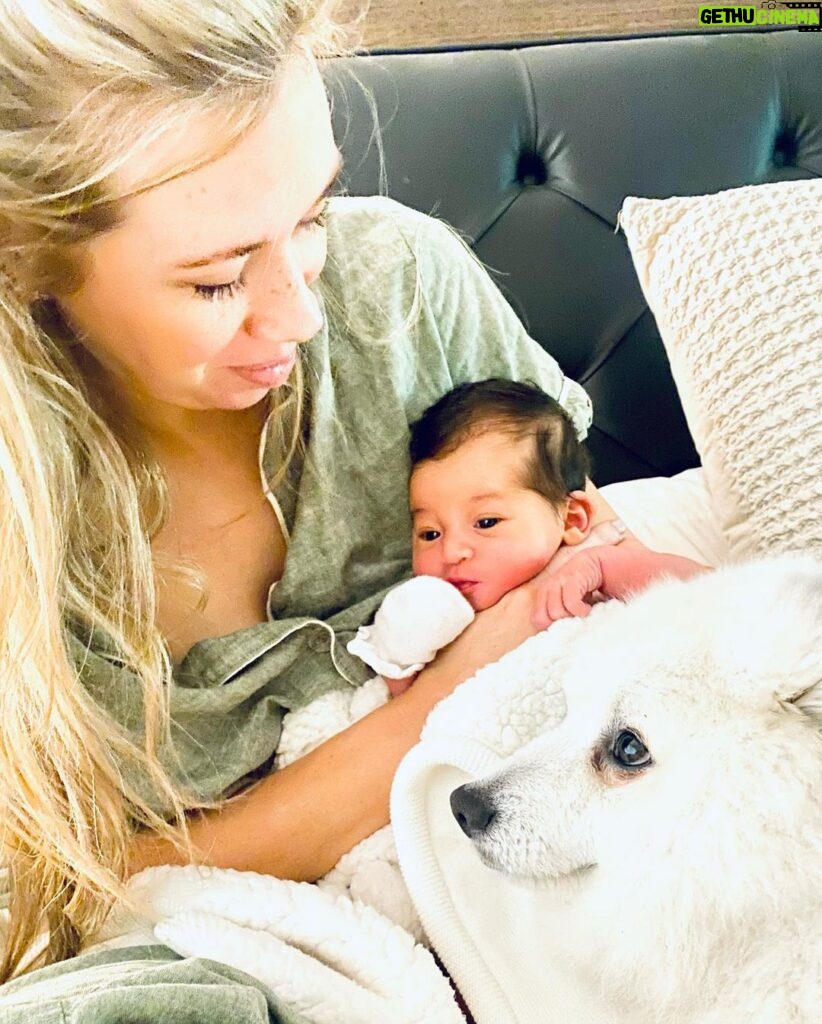Phoenix Raei Instagram - I feel an ineffable sense of ecstasy at her sight. A love unlike any. Welcome to the world. Odeya Skye Raei. @kateelizabethlister watching you do what you did made me fall in love with you even more. If that was even possible.
