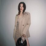 Pimchanok Luevisadpaibul Instagram - 🖤🖤 @maisonvalentino #VALENTINOGARAVANI #VLogoMoonBag