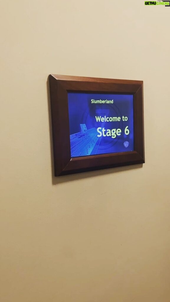 Pinar Toprak Instagram - When I got out of the studio today I thought I would get some exercise but no…Slumberland dub and Stargirl scoring session happening right across from each other. 😅 Eastwood Scoring Stage - Warner Bros. Studios