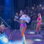 Pocah Instagram - Eles puxando coro de bandidona no show me pegou muito!!! 😍 obrigada São Paulo!!!!! OUÇAM #BANDIDONA