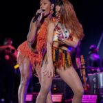 Pocah Instagram - @anitta tô contigo até debaixo d’água 🧡 Vitória - ES