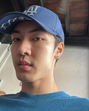 Pongsakorn Ponsantigul Instagram - Look At Me