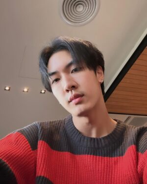 Pongsakorn Ponsantigul Instagram - ily