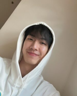Pongsakorn Ponsantigul Instagram - 🐻‍❄️🐻‍❄️