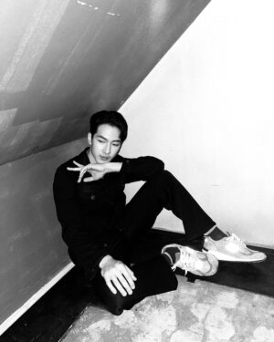 Pongsakorn Ponsantigul Instagram - 🖤