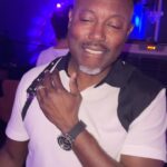 Porsha Williams Guobadia Instagram - He must be stopped !!😂 This Ninja doing tha new ring dance 🙌🏾💍❤️ 🇳🇬 Naija Men a trip 👏🏾😍😂 @iamsimonguobadia #MyManMyMan Ring @universaldiamonds KIZA