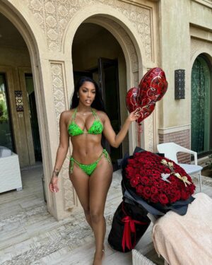 Porsha Williams Instagram - 🌹Happy Wife Happy Life 🇦🇪🌹Mrs.Guobadias
Hair: @gonakedhair ( Frontal & bundles sew-in) 

📸 @iamsimonguobadia