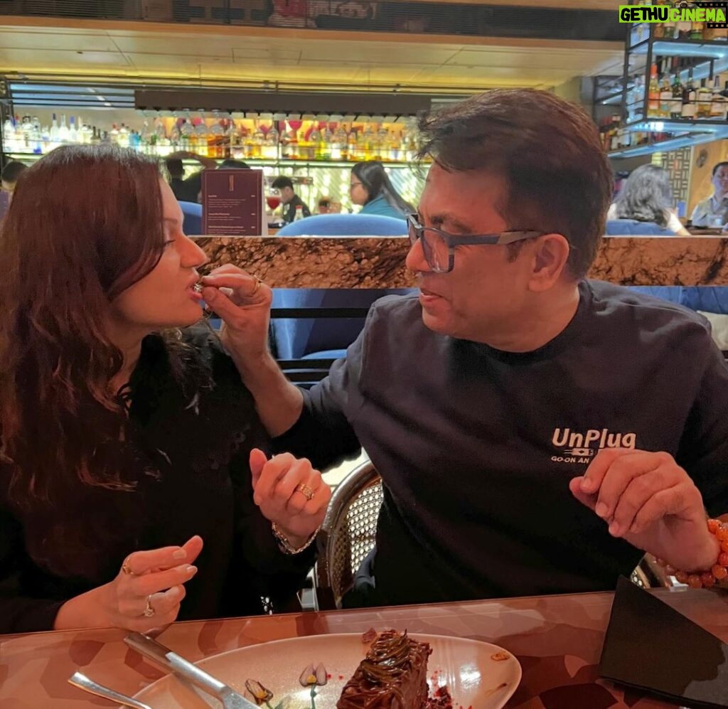 Prachee Shah Instagram - Coz It’s HER birthday ( lengthy post) 😇 Dearest wife, Love everything about you … I love the way you put up with everything I do … by simply telling me how to do it right… I also love the way you don’t order at restaurants, only take a bite out of everything that I order…. Love the way you remind me of things multiple times, even before I can think of forgetting them… love the way you put me first, … whenever you want to create something new for social media … 😂😁 … but on a more serious note … #happybirthday to the lady who was born in Pune, but now resides in my heart. Forever. ❤ #happybirthday #wife #loveyou #love