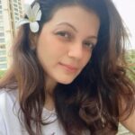 Prachee Shah Instagram - Somewhere between my yesterdays and tomorrows … 💛🤍💛