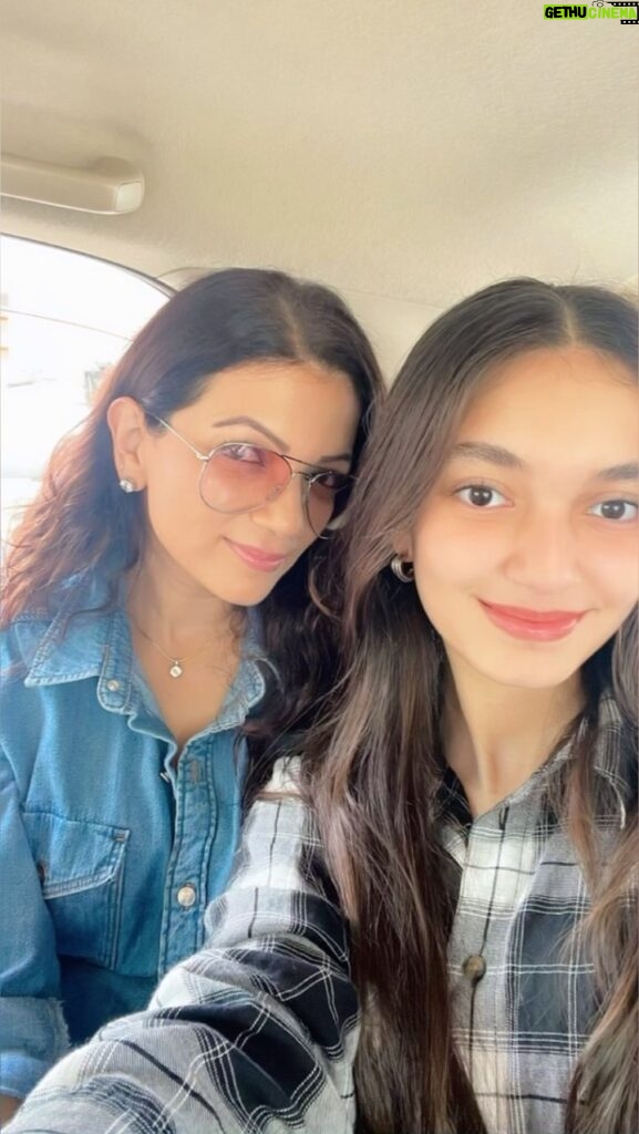 Prachee Shah Instagram - Of all the things that make me happy… you are my greatest one ! Happy birthday Khiana 🤗🥰 I love you ❤️ . #motherdaughter #love #happybirthday #stayblessed #gratitude #divinegrace