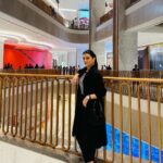 Prachee Shah Instagram - The opening of the monumental @jioworldplaza was Grand and all Bling ! 🤩 . . #jioworldplaza #openingnight #mumbai #bling #pracheeshahpaandya Outfit ~ @aqubebyamber Hair ~ @thrixandco Make up~ @muskaansmakeupandhair 📷~ @manasi_parekh @parthivgohil9 🤗 Jio World Plaza