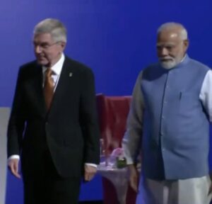 Prachee Shah Instagram - Humbled to have had this opportunity to be the 
Master of ceremonies at this Historic event ! Thank you Nita Ambani ji for this honour 🙏
Our honourable Prime Minister Shri Narendra Modi ji 🙏 and the IOC President Mr Thomas Bach at the opening ceremony of the 
141st International Olympic committee session at the 
Nita Mukesh Ambani cultural centre in Mumbai . This event has been held in India after a gap of 40 years ! Grandness personified at the magnificent Grand Theatre ~NMACC . Kudos to the entire team ! 

जय हिंद 🇮🇳
.
@narendramodi @nmacc.india #IOC #iocsession #nmaccindia #olympics #narendramodi #nitaambani  #pracheeshahpaandya #india #jaihind