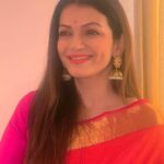 Prachee Shah Instagram - … This Makar Sankranti enlighten your mind and warm your heart ❤️ . . #happymakarsankranti