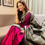 Prachee Shah Instagram - … Every Saree is a piece of art, and each pleat tells a story 💕 . . #sareelover #bomkaisaree #silk @odishapotli #handmade #saree #traditional #event #lucknowdiaries #kathakdancer #actor #pracheeshahpaandya Lucknow-लखनऊ