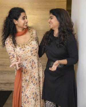 Prathana Nathan Instagram - Inframe : @raveena1166 @prathananathan
Click : @lokesh_royal.offl 
Pro : @onlynikil 
.
.
#lovetoday #fame #dubbing #artist #potrait #modeling #candid #pose #photography #cinema #massive #hit #trending #debutante #femaleartist #lokeshphotography❤️